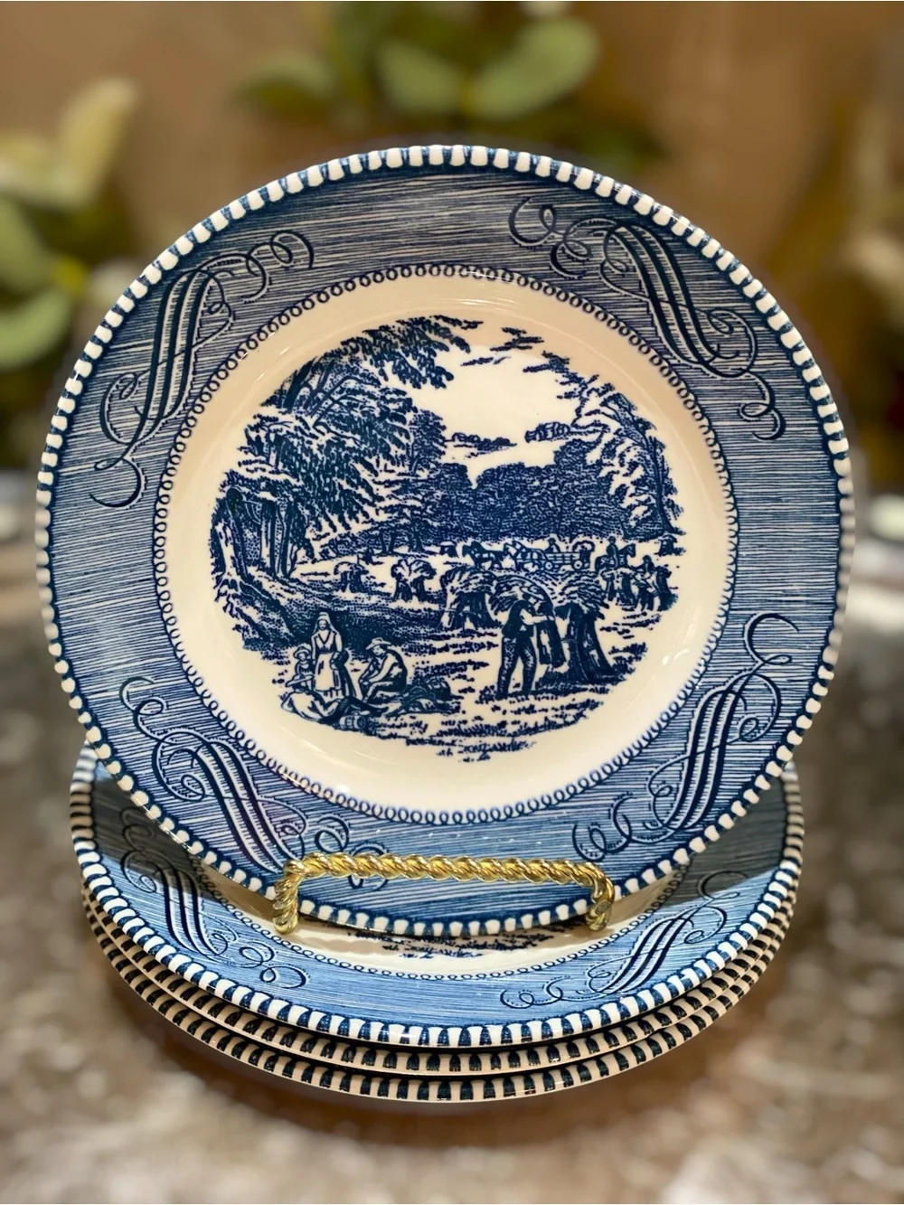 Currier & Ives Set 4 Bread Appetizer Plates Harvest Blue White Vintage Royal
